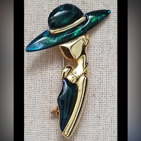 Park Lane Jewelry - Vintage Park Lane Art Deco-style lady in a hat brooch with green enamel